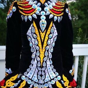 Age 9-12 Gavin Irish solo dress $550